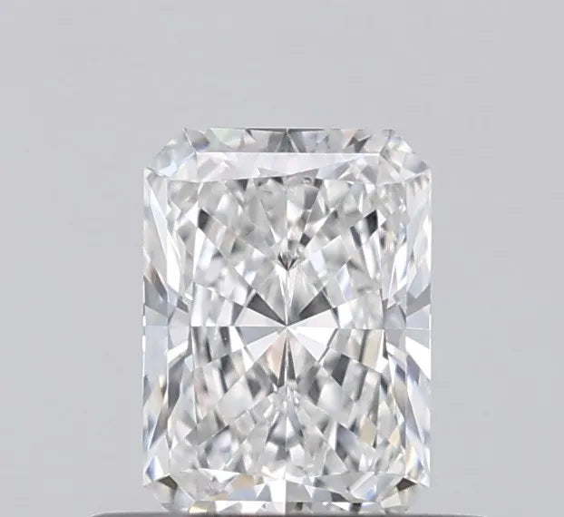 0.55ct Radiant Natural Diamond (Colour E, Clarity VS2, Cut EX, IGI Certified)