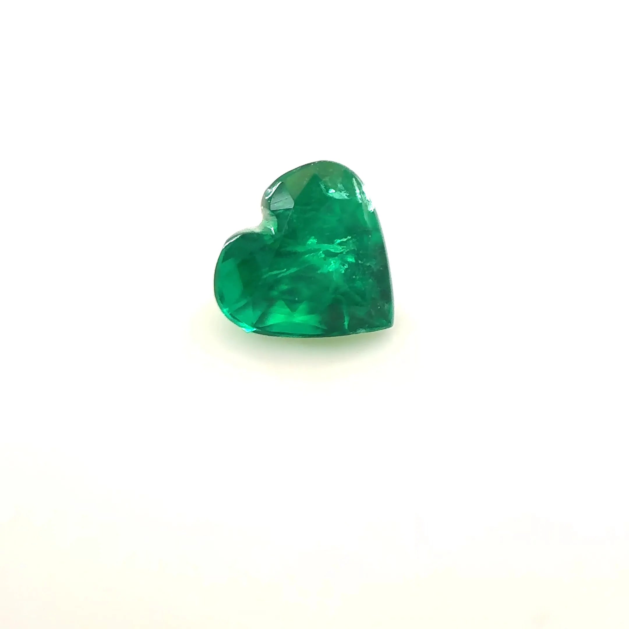 0.60ct Heart Natural Emerald (Colour Green, Clarity Slightly Included, Cut Faceted)