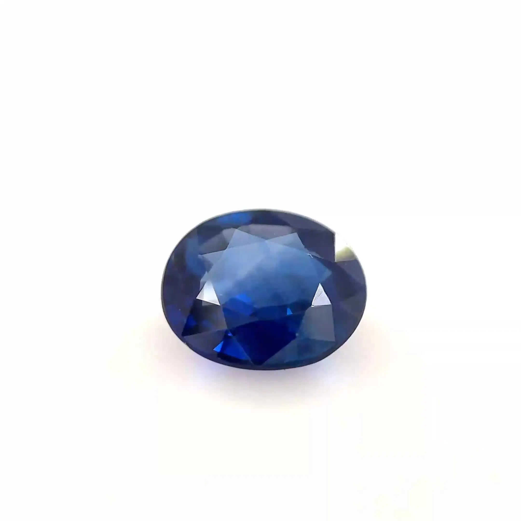 0.97ct Oval Natural Sapphire (Colour Blue, Clarity Slightly Included, Cut Faceted)