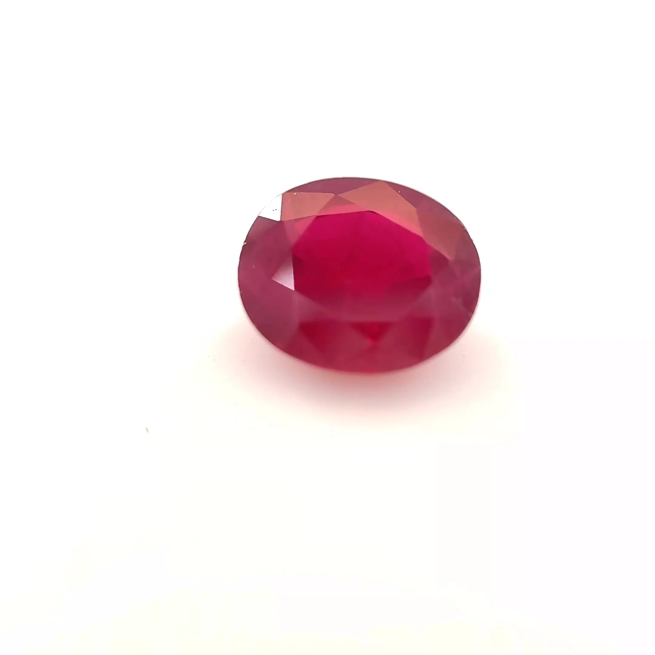 1.01ct Oval Natural Ruby (Colour Red, Clarity Slightly Included, Cut Faceted)